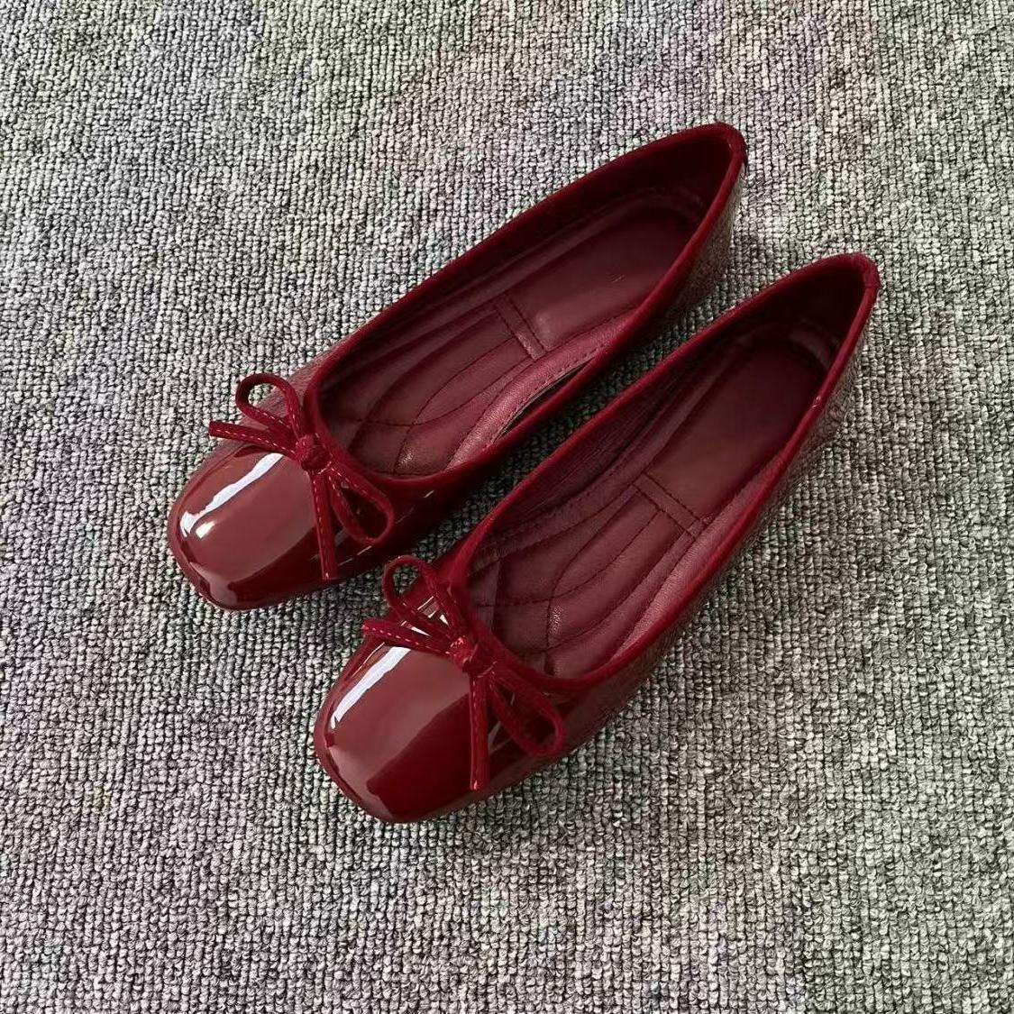 Flat Shoes - Low-cut Patent Leather Mary Jane Fashion Shoes Aurélia