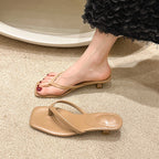 Fashionable Flip-Flops With High Heels Aurélia