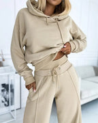 Sporty Hooded Sweatshirt And Drawstring Pocket Trousers Sets Aurélia
