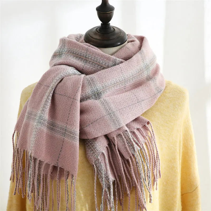 Opulent Winter Drape Aurélia