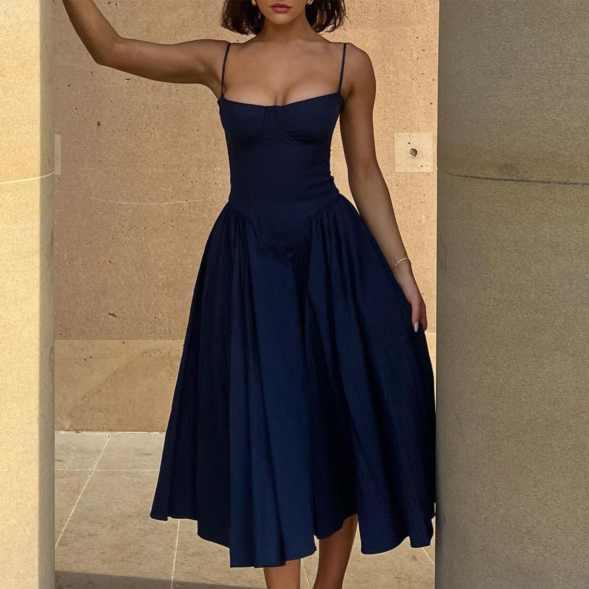Spicy Slip Dress With Waist-Cinching Design, Slimming Backless Style For Women Aurélia